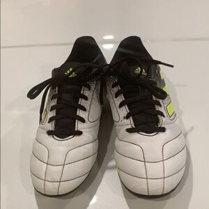 ❌1 hr sale ❌Adidas soccer shoes